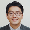 이상욱 사진